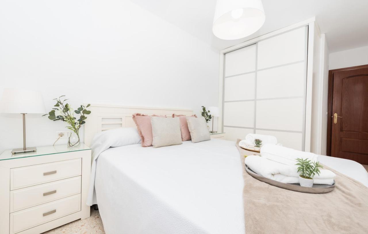 Miranda Premium Center Apartment มาลากา ภายนอก รูปภาพ